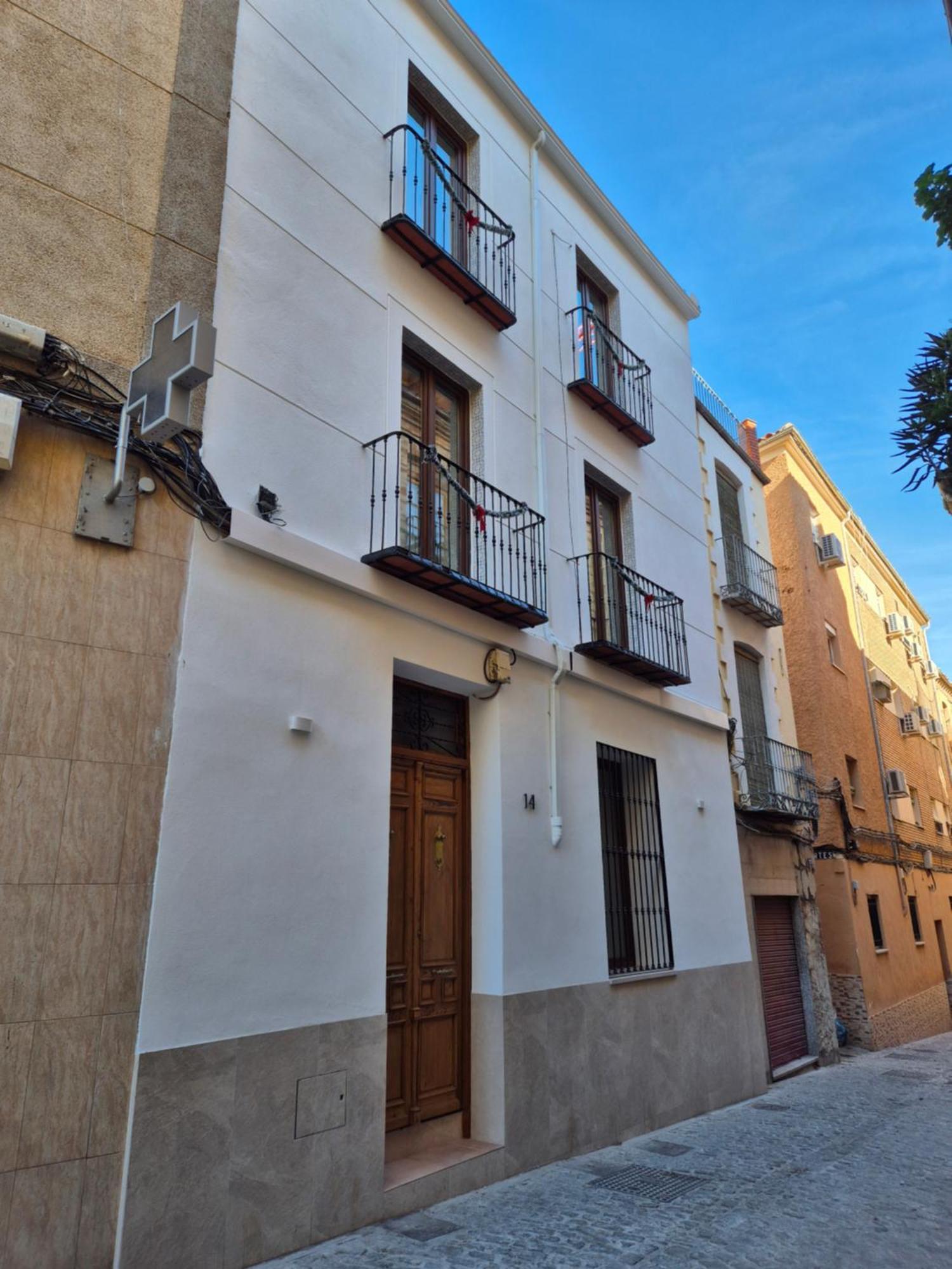 Novojaen Alojamientos 2 מראה חיצוני תמונה